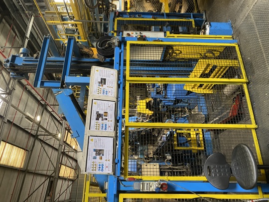 ALUMINIUM EXTRUSION PRESS